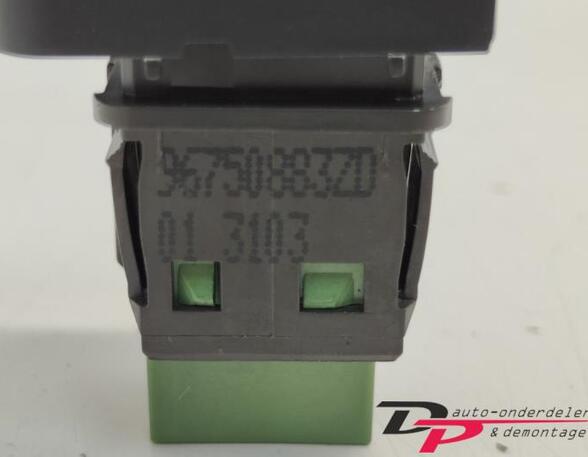 Central locking switch PEUGEOT 208 I (CA, CC)