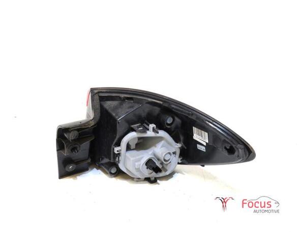 Rückleuchte links Renault Captur  265558548R P21427981