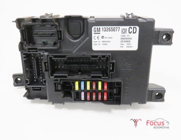 Fuse Box OPEL Corsa D (S07)