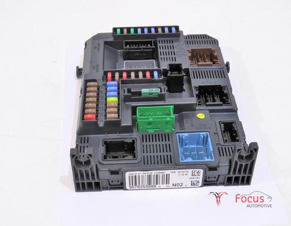 Fuse Box PEUGEOT 208 I (CA, CC)