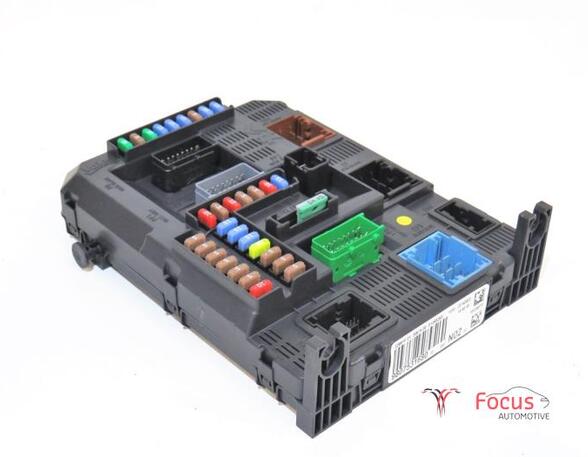 Fuse Box PEUGEOT 208 I (CA, CC)