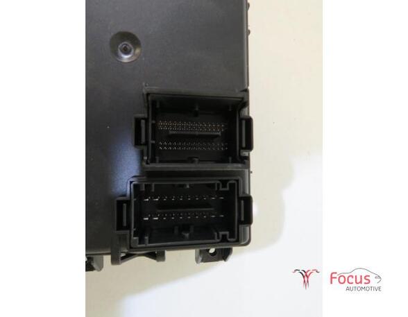 Fuse Box OPEL CORSA D (S07)