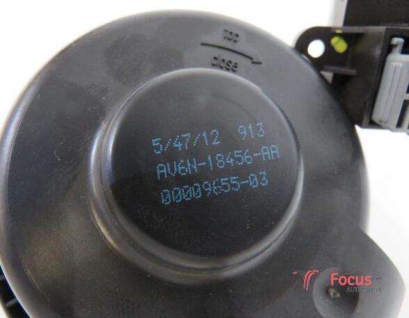 
Gebläsemotor Ford Focus III Turnier DYB AV6N18456AA P21306394
