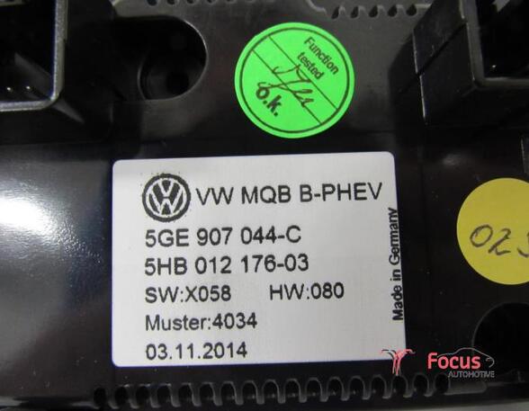 Heating & Ventilation Control Assembly VW Passat Variant (3G5, CB5)