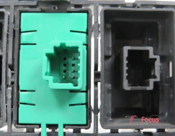 P12204059 Schalter für Leuchtweitenregelung RENAULT Twingo III (BCM) 251901758R