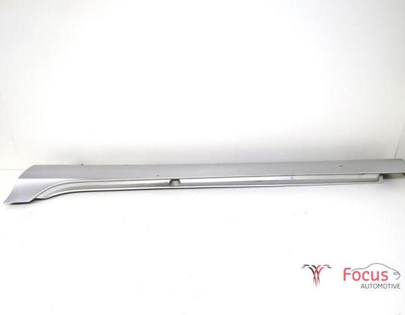 Sill Trim VOLVO V40 Hatchback (525, 526), VOLVO V40 Cross Country (526)