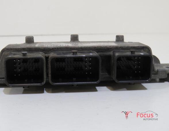 Control unit for engine FORD Fiesta VI (CB1, CCN)