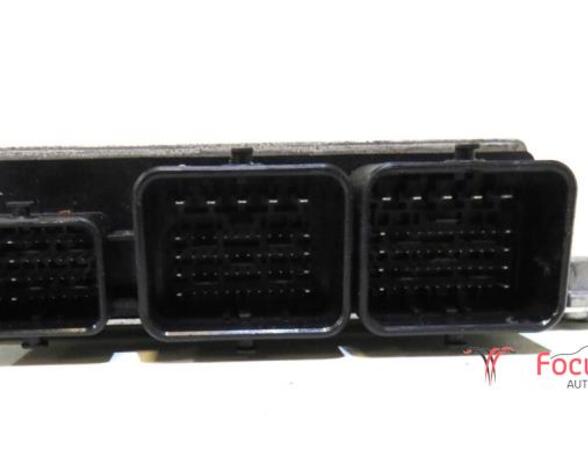 Control unit for engine CITROËN C3 II (SC_), CITROËN C3 III (SX), PEUGEOT 208 I (CA_, CC_)