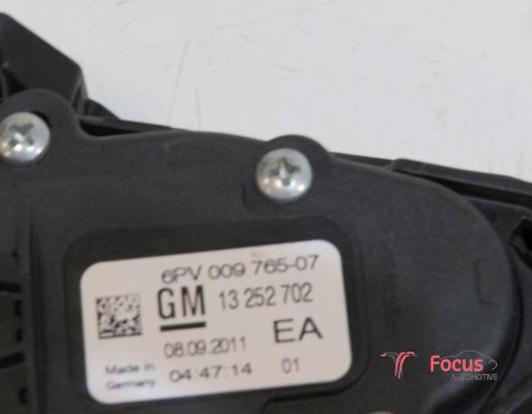 Throttle Position Sensor OPEL Astra J Caravan (--)