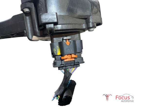 Throttle Position Sensor PEUGEOT 308 SW II (LC_, LJ_, LR_, LX_, L4_)