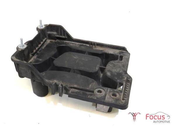 Battery holder VW UP! (121, 122, 123, BL1, BL2, BL3), VW Load UP (121, 122, BL1, BL2)