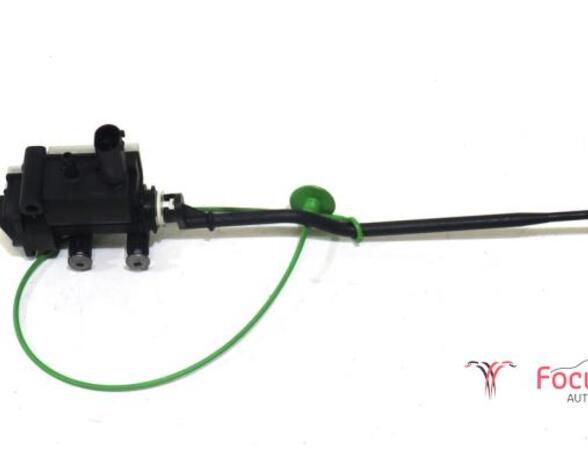 Servomotor for fuel filler flap BMW 3 (E90)