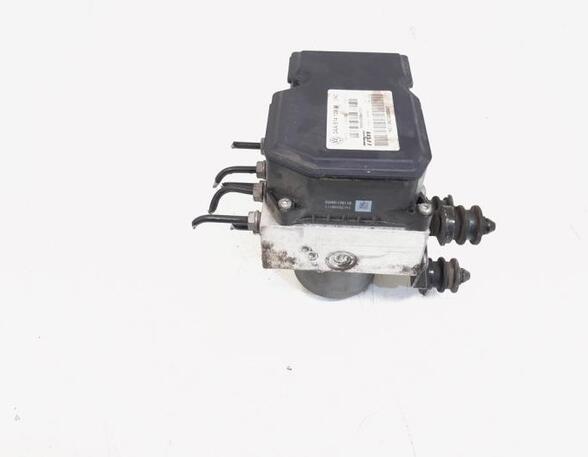 ABS Hydraulisch aggregaat VW Passat Variant (365), VW Passat (362)