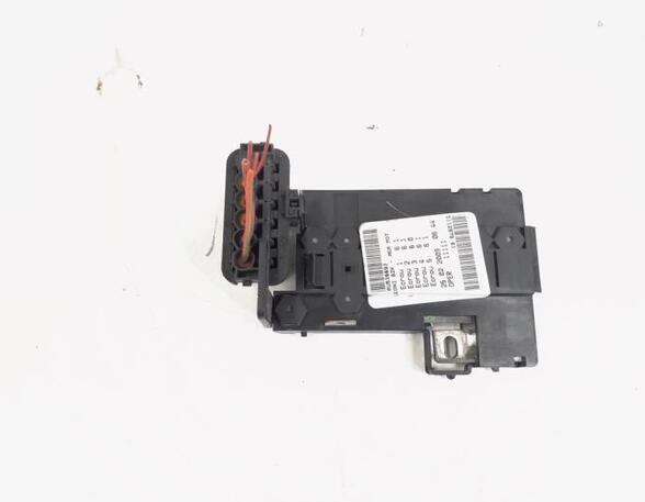 Fuse Box SEAT IBIZA IV (6J5, 6P1), SEAT IBIZA IV SC (6J1, 6P5), VW UP! (121, 122, BL1, BL2, BL3, 123)