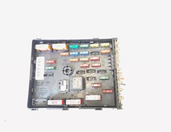 Fuse Box VW PASSAT Variant (3C5), VW PASSAT B7 Estate Van (365), VW PASSAT (362), AUDI Q3 (8UB, 8UG)