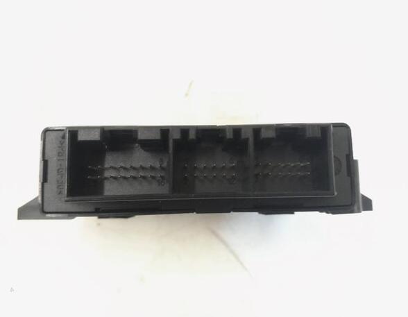 Regeleenheid park distance control VW CC (358), VW PASSAT CC (357)