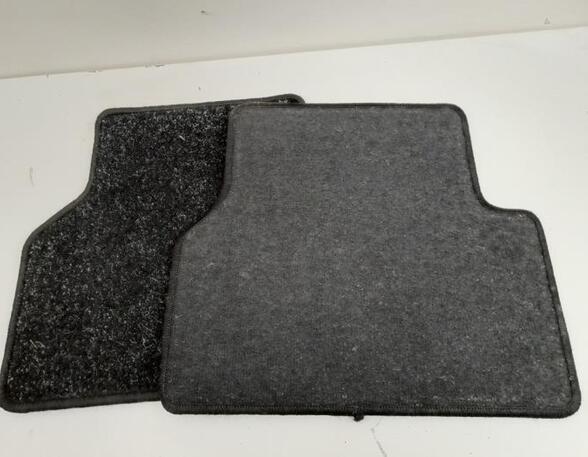 Floor Carpet Trim Cover VW TIGUAN (5N_), VW TIGUAN VAN (5N_), VW TIGUAN (AD1, AX1)