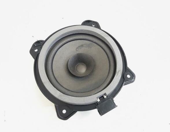 Loudspeaker VW Golf VI Cabriolet (517)