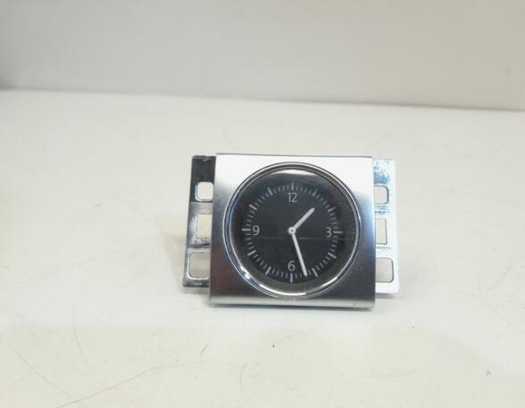 Uhr VW Passat B7 362 3AA919204A P17847578