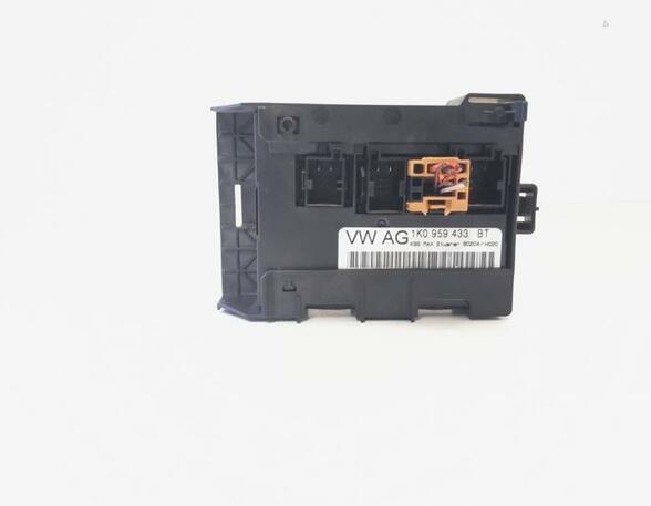 Door Closing Control Unit VW Golf Plus (521, 5M1)