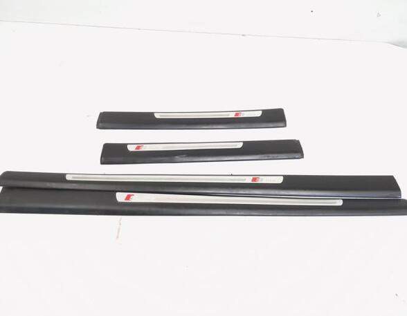 Trim Strip Door AUDI A6 Avant (4F5, C6), AUDI A6 Allroad (4FH, C6)