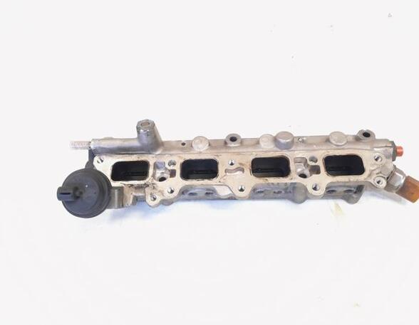 Petrol Fuel Rail VW GOLF V (1K1)