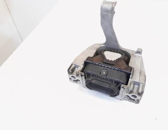 Engine Mount Bracket AUDI A3 Limousine (8VS, 8VM)