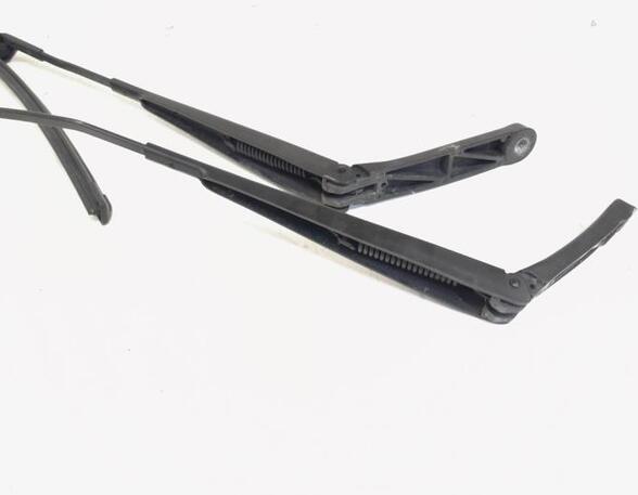 Wiper Arm VW GOLF V (1K1), VW GOLF VI (5K1), VW GOLF VAN VI Variant (AJ5), VW GOLF VI Van (5K1_)