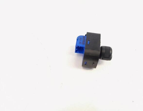 Mirror adjuster switch AUDI A3 Limousine (8VS, 8VM)