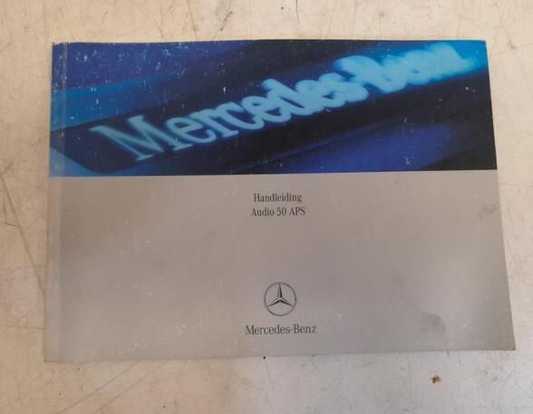 Bordbuch Mercedes-Benz M-Klasse W164 A0008992461 P21240509