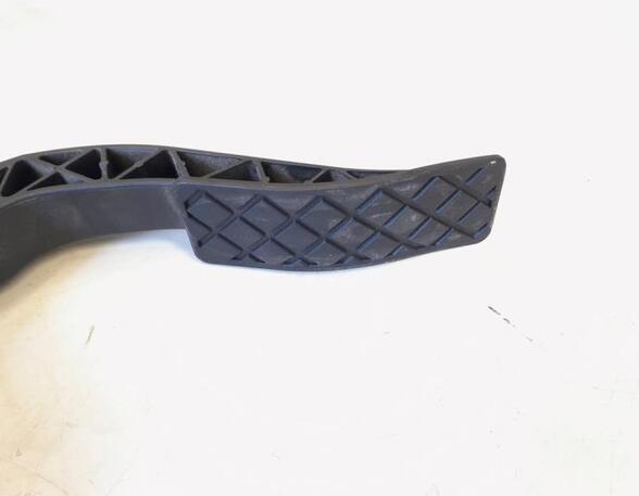 Accelerator pedal AUDI Q5 (8RB)