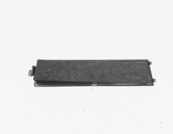 Closing plate AUDI A3 Sportback (8VA, 8VF)