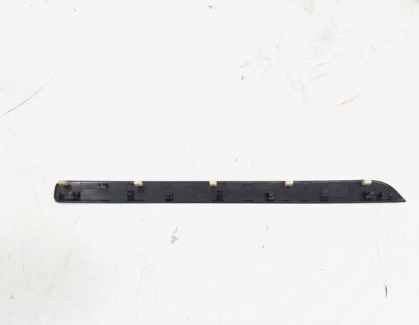 Instrument panle border VW GOLF V (1K1), VW GOLF VI (5K1), VW GOLF VAN VI Variant (AJ5), VW GOLF VI Van (5K1_)