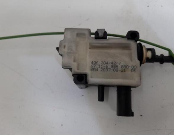 Servomotor for fuel filler flap BMW 3 (E90)