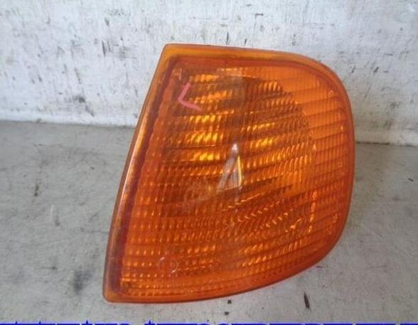 Direction Indicator Lamp VW CADDY II Box Body/MPV (9K9A)