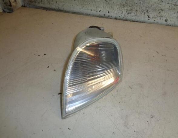 
Blinker rechts Citroen Saxo S 630360 P16214030
