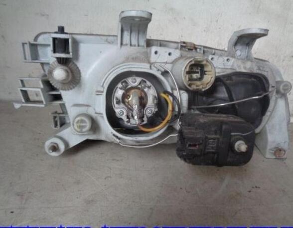 Headlight NISSAN PRIMERA Traveller (WP11)