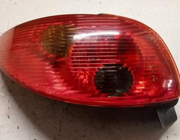 Combination Rearlight PEUGEOT 206 Hatchback (2A/C), PEUGEOT 206 Saloon