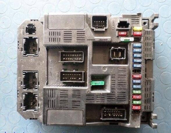 Fuse Box PEUGEOT 206 Hatchback (2A/C), PEUGEOT 206 Saloon