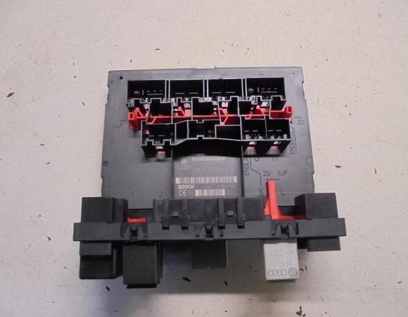 Fuse Box AUDI A3 (8P1), AUDI A3 Sportback (8PA)