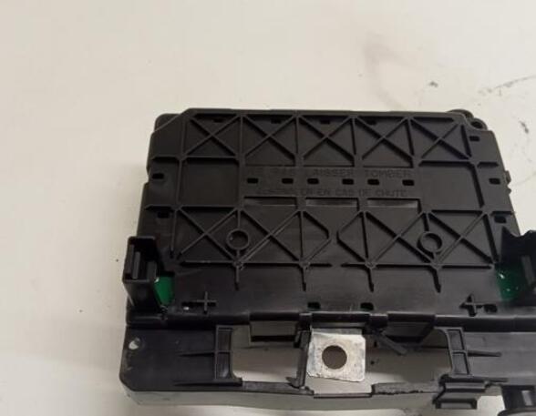 Fuse Box PEUGEOT 206 SW (2E/K)