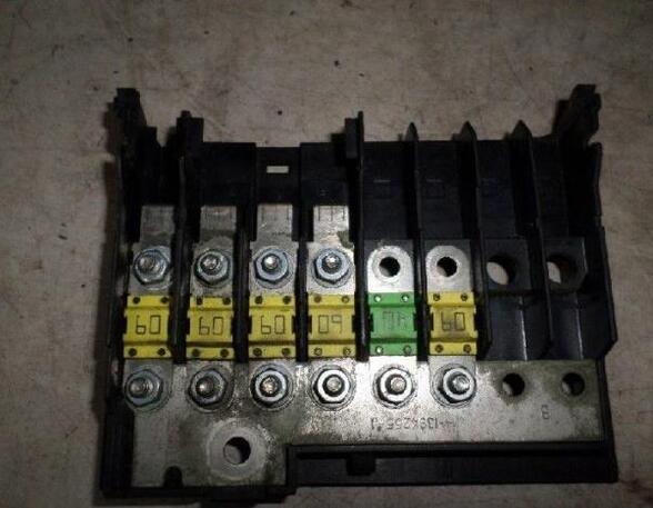 Fuse Box FORD FIESTA V (JH_, JD_)