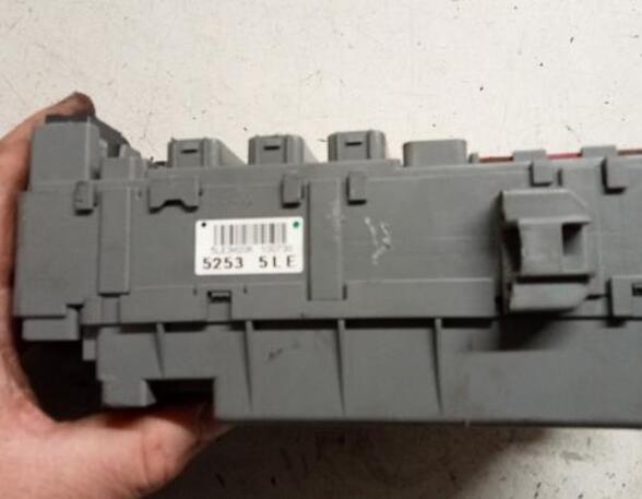 Fuse Box HONDA CIVIC VIII Saloon (FD, FA)