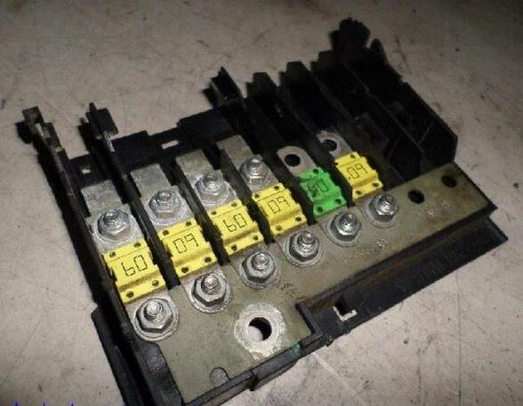 Fuse Box FORD FIESTA V (JH_, JD_)