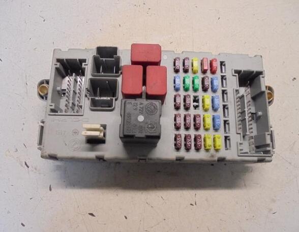 Fuse Box LANCIA MUSA (350_), FIAT IDEA (350_)