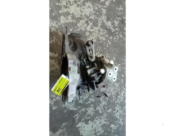 Handgeschakelde versnellingsbak OPEL CORSA D (S07)