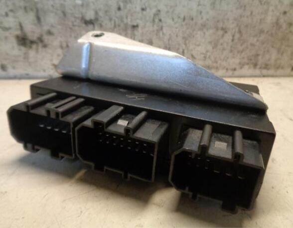 Control unit for door drawing support SEAT LEON (1M1)