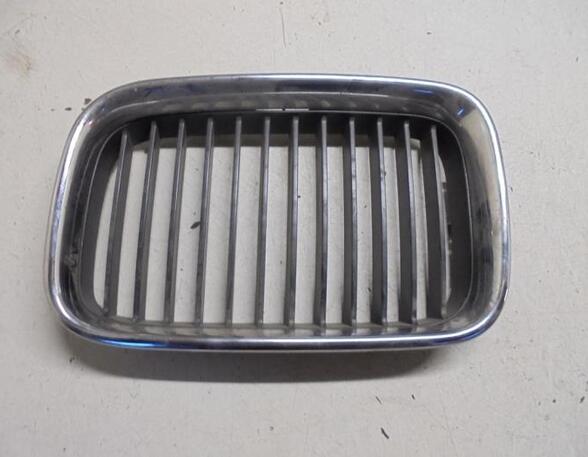 Kühlergrill links BMW 3er Touring E46 8122237 P17728660