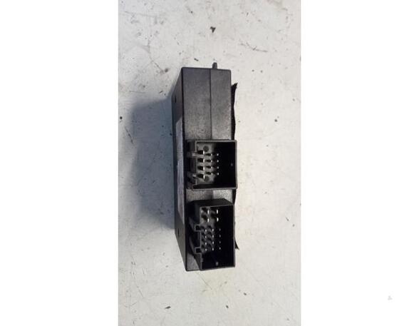 Control unit for trailer coupling VW GOLF V Variant (1K5), VW GOLF VI Variant (AJ5)