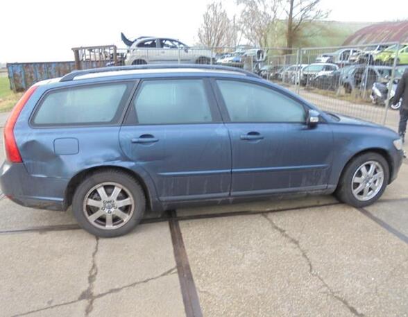 Wing VOLVO V50 (545)